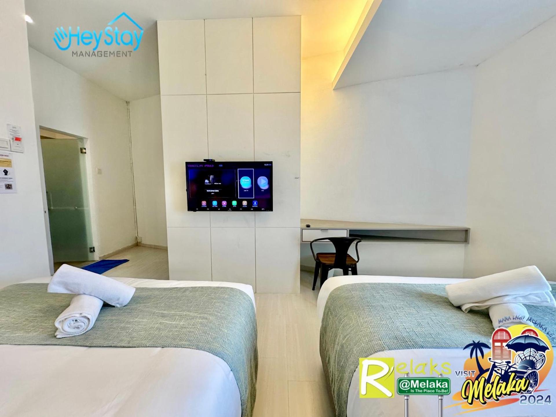 Guest house Modern Cave Walking Distance 5mins To Jonker