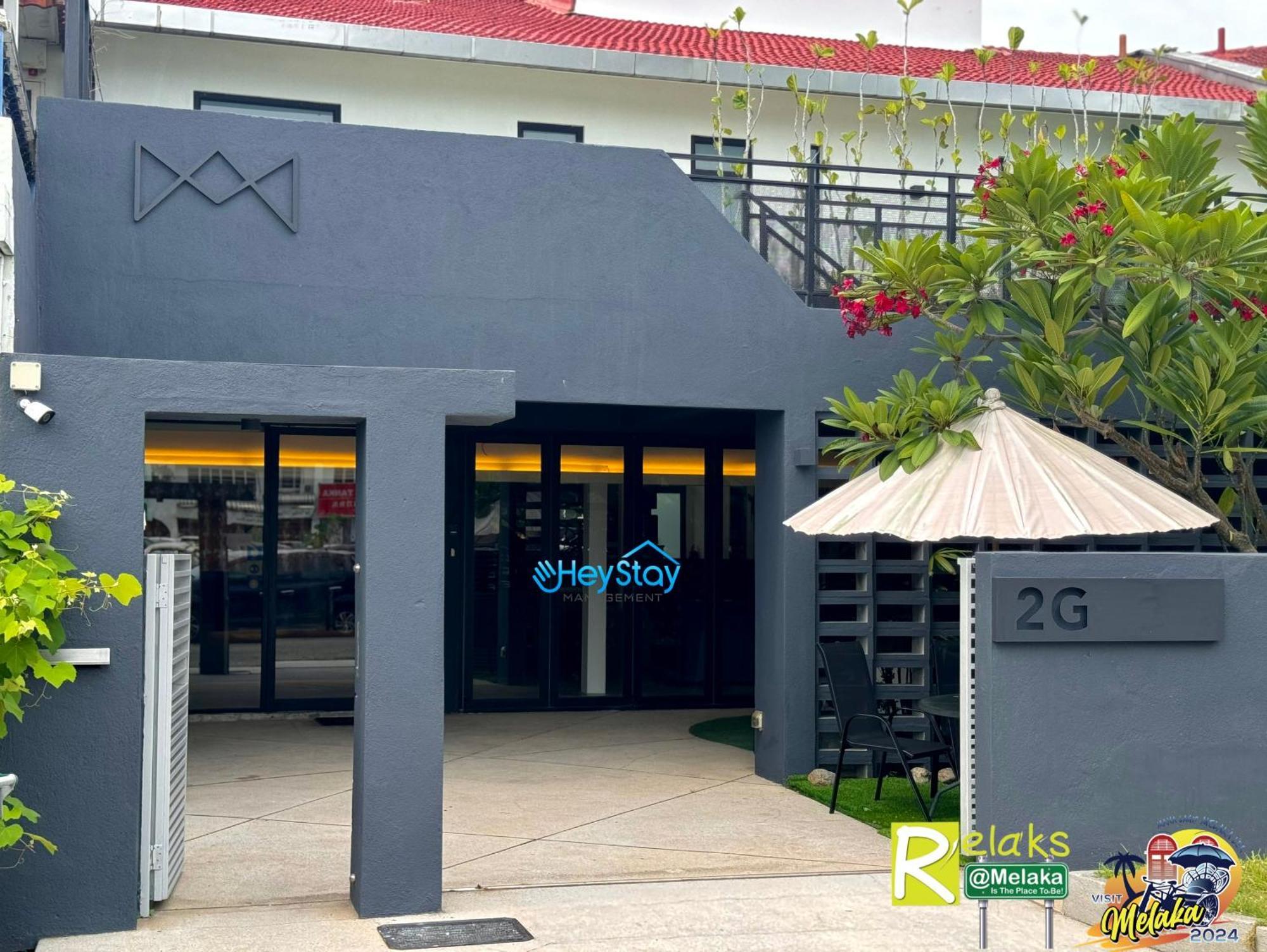 Modern Cave Walking Distance 5mins To Jonker Guest house *